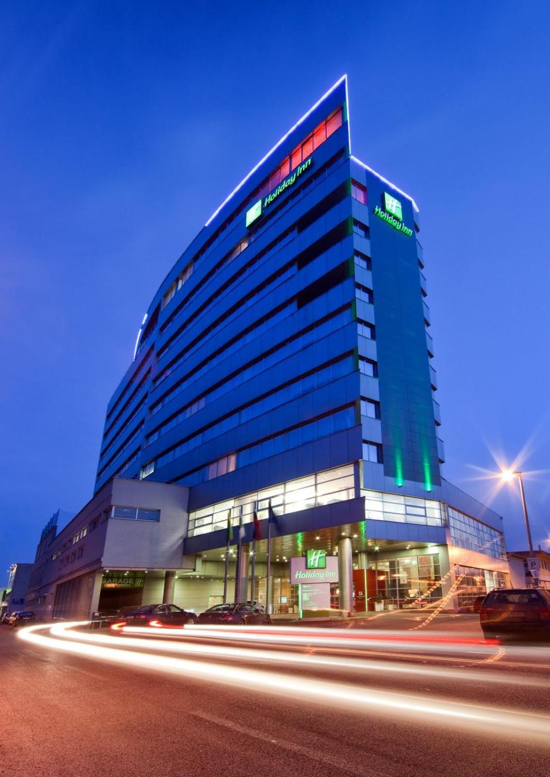 Holiday Inn Zilina, An Ihg Hotel Bagian luar foto